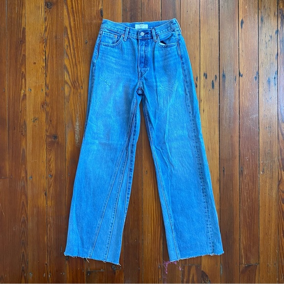 Levi’s Altered rare wide leg denim 26 - Picture 6 of 10